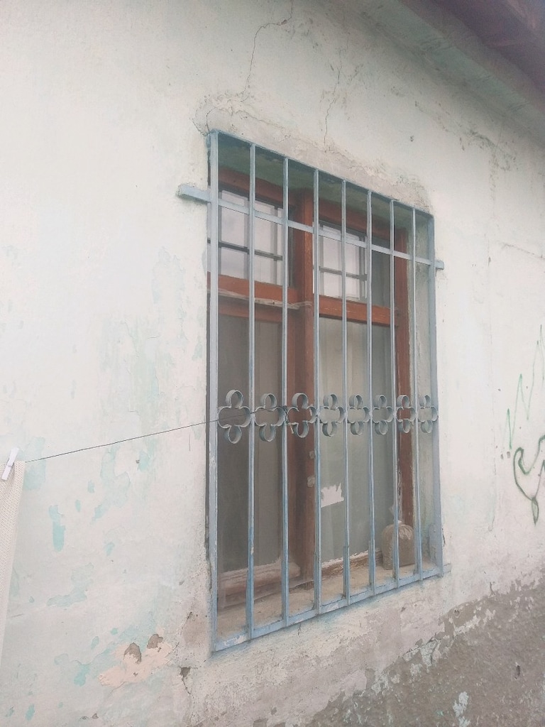 mutfak dolabı içinde satılık enkaz çatısı 5'e 10 gardolabı ve mutfak d - 5