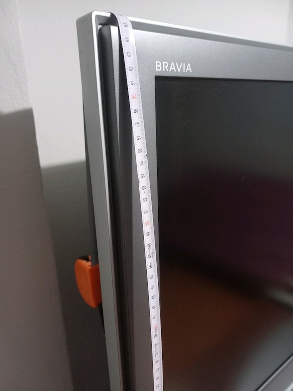 SONY HD LCD TV - 3
