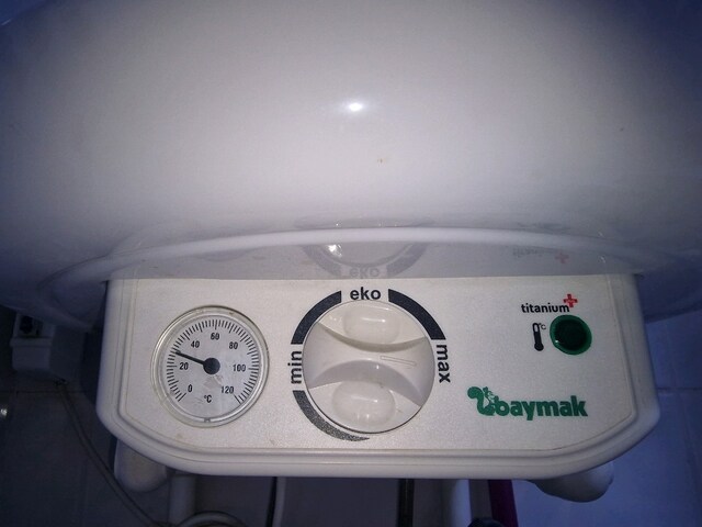 Baymak Marka 80 Litre Termosifon