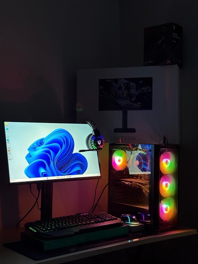 TERTEMİZ 165HZ MONİTÖRLÜ RX5600XT EKRAN KART,16GB RAM'Lİ RYZEN 5 - 3