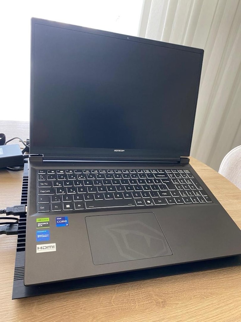 MONSTER TULPAR T6 V3.7.2 16" RTX 5070Tİ SIFIRDAN FARKSIZ - 2