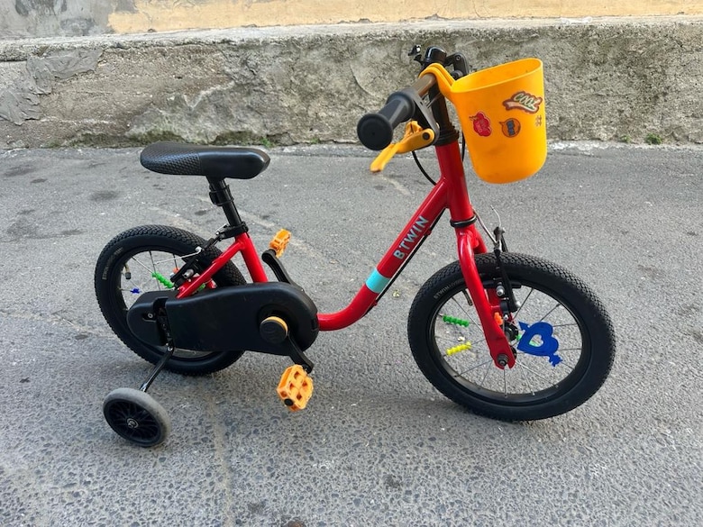 Btwin Discover 500 14 İnç Jant 3-5 Yaş Kırmızı Bisiklet