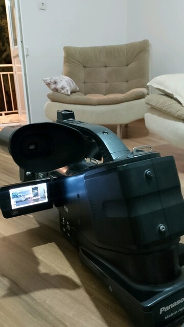 Panasonic HDC-MDHİ FUL HD profesyonel kamera