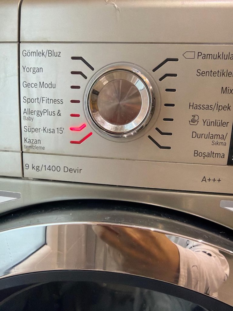 Bosch HomeProfessional Serie 8, 9 kg 1400 devir - 4