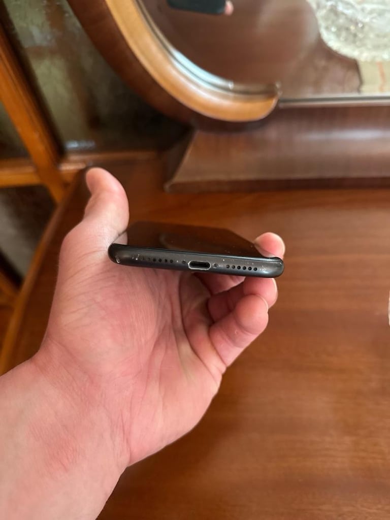 İPHONE 11 SİYAH 64 GB - 5