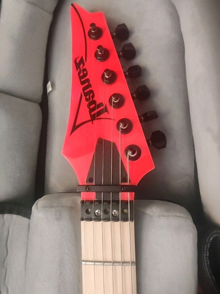 IBANEZ Genesis RG550-RF RG Road Flare Red Elektro Gitar ve CODE50 - 2