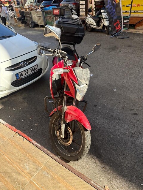 cb 125 f