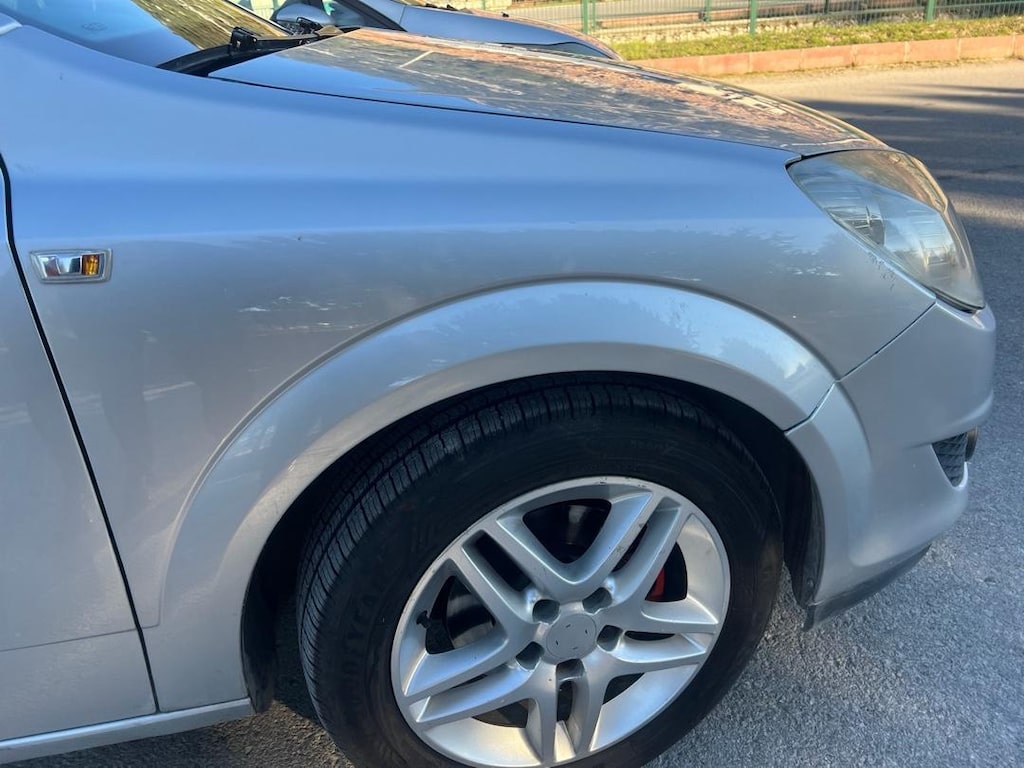 opel astra h - 10