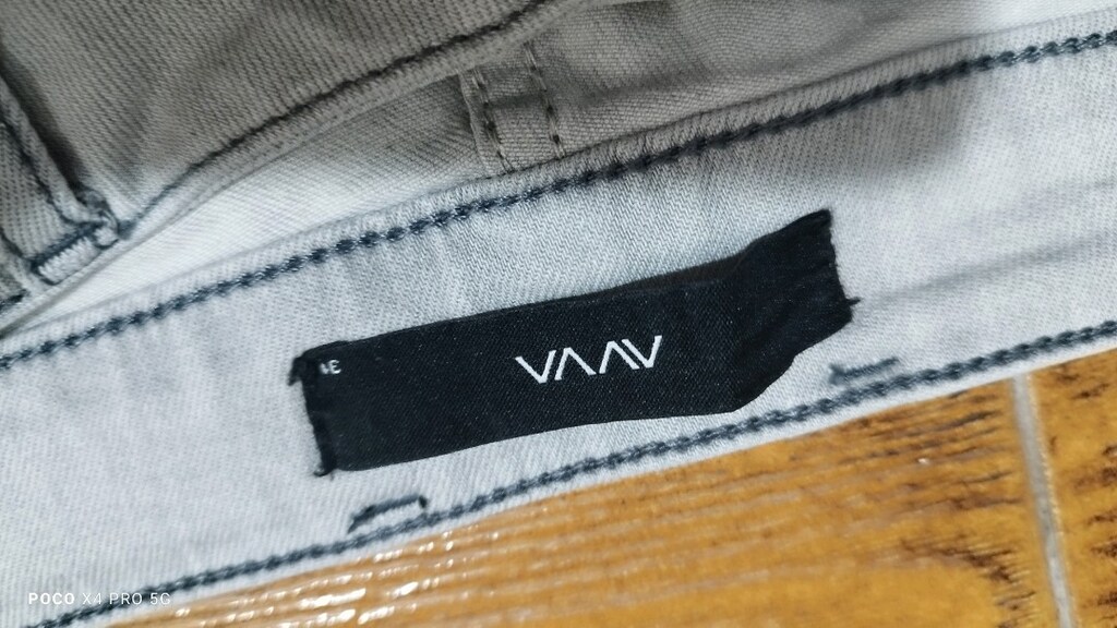 #Avva jeans pantolon..Arka etiketi yok..Mağazasında 1500 TL. - 5