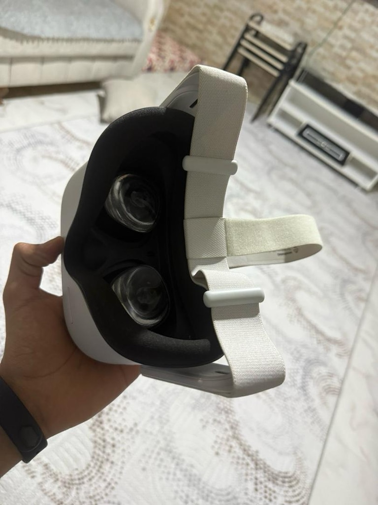 Meta Quest VR Gözlük - 2