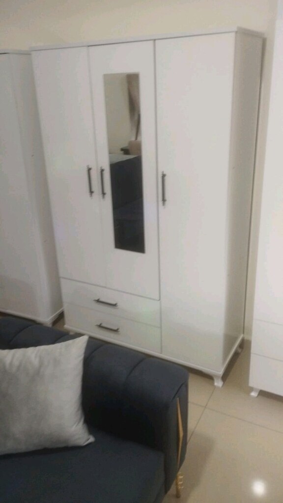 3 KAPILI SIFIR ELBİSE DOLABI MODELLERİ UYGUN FİYATA ŞOK KAMPANYA - 6