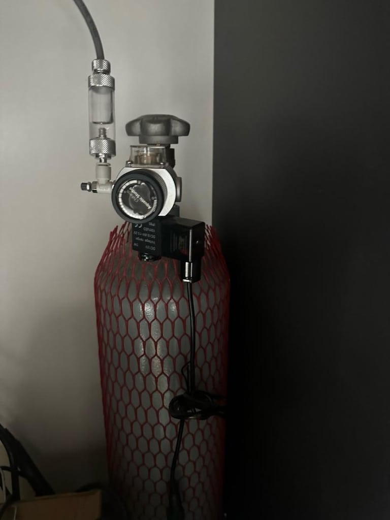 akvaryum dış filtre, chihiros marka regulator ve co2 tüp (5 kg)
