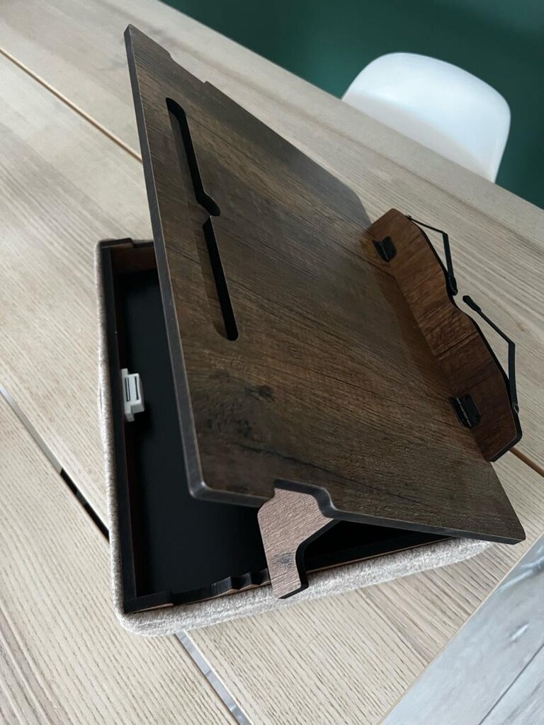 Kitap laptop standı - 2