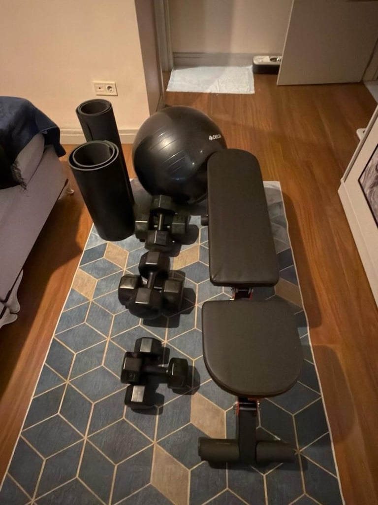 Home Gym Equipment Bundle Includes - 2