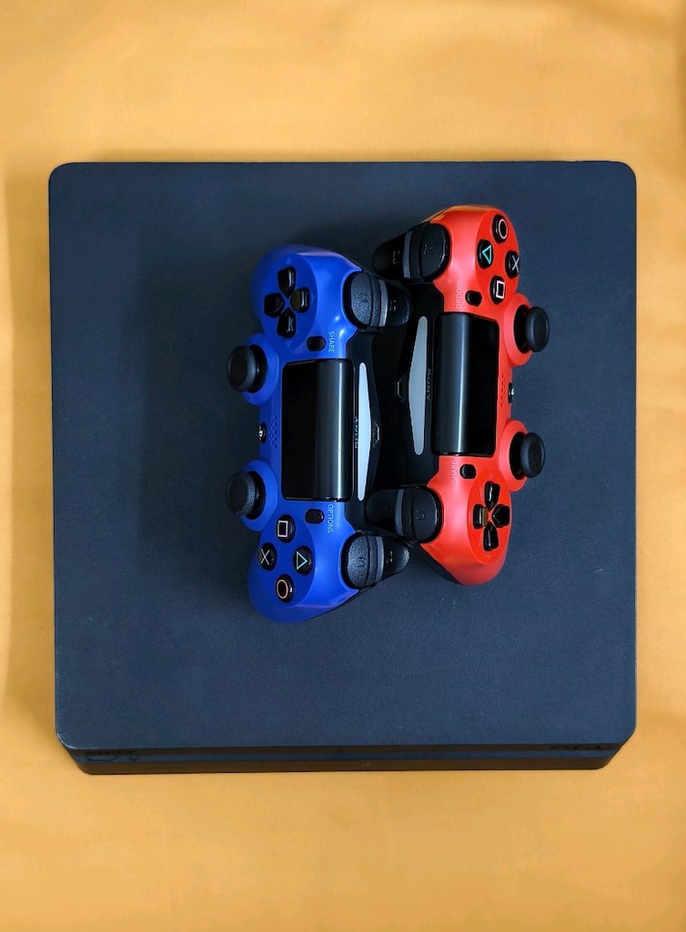 PlayStation 4 Slim Kasa 12.50 Goldhen - 2
