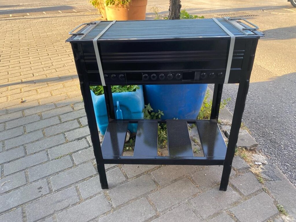 SIFIR . KENDİNDEN SEHPALI EMAYE IZGARALI MANGAL. 61-56-30 CM - 8