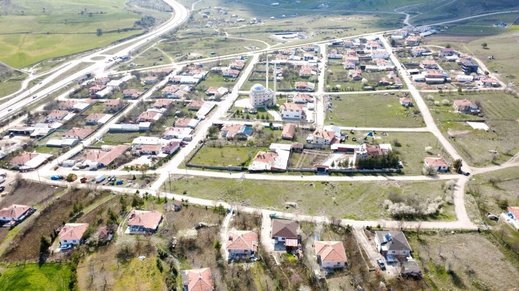 AKYURT KARACAKAYADA 330 METRE BAHÇE - 5