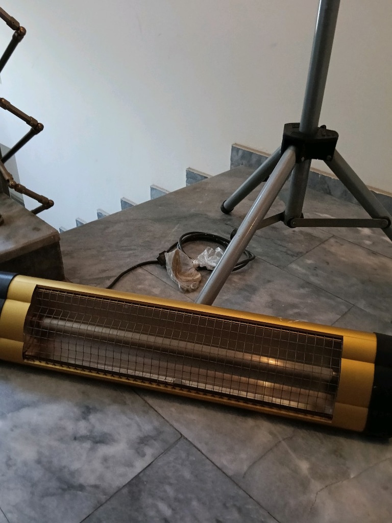 Duvara asmalı Elektrikli ufo - 2