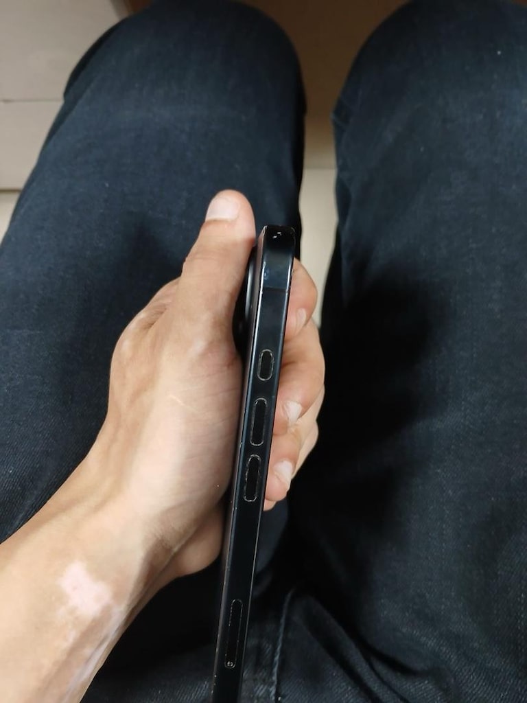 İphone 16 yd — görsel 3/4