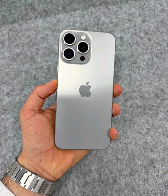 İlk Sahibinden İPhone 15 Promax