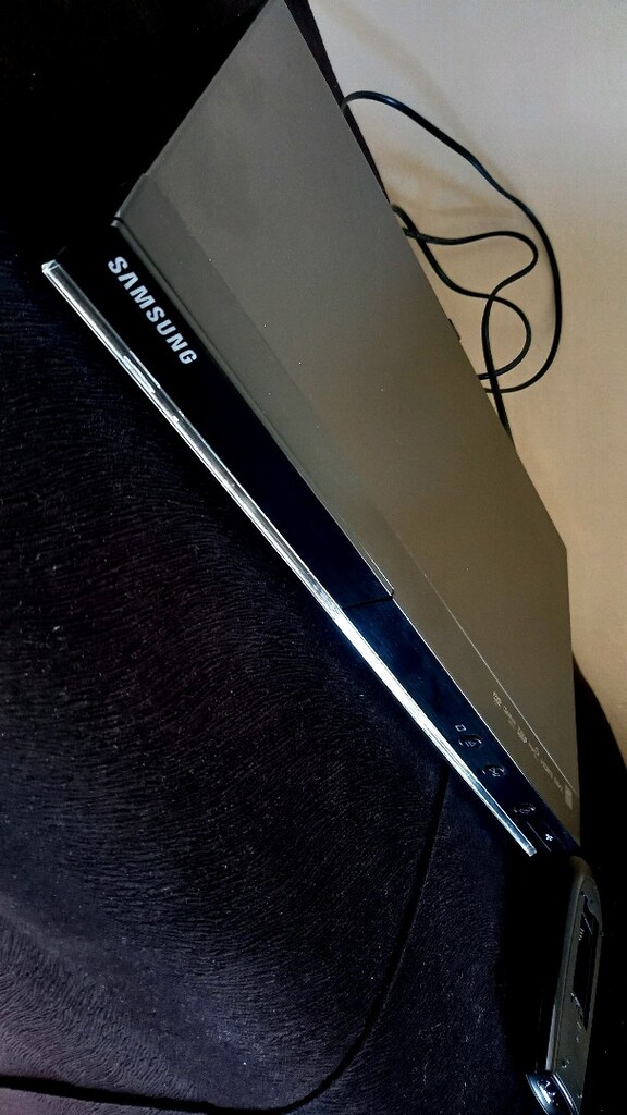 SAMSUNG DVD player - 2