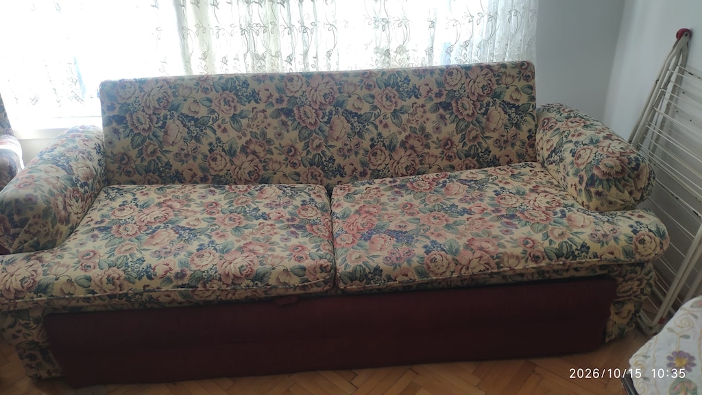 2 Üçlü Çekyat + 1 Berjer Koltuk Takımı - Tamirlik - 3