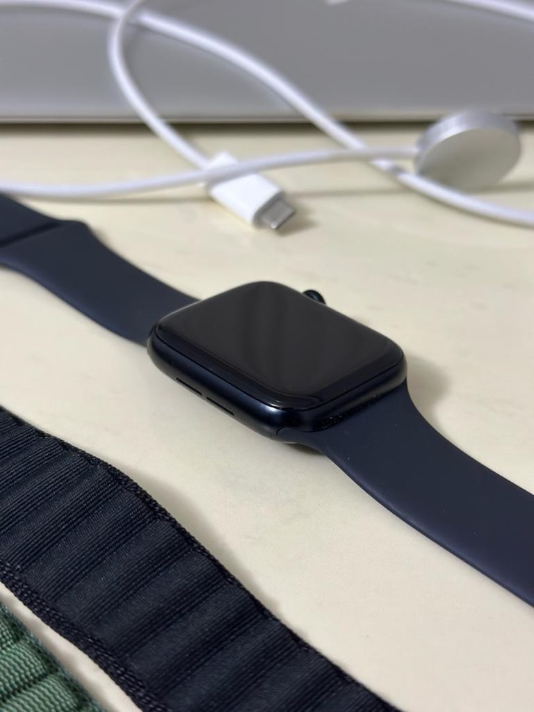 Apple Watch SE 3 GPS 44mm Midnight 3 Aylık Sıfır ürün az kullanıldı - 8