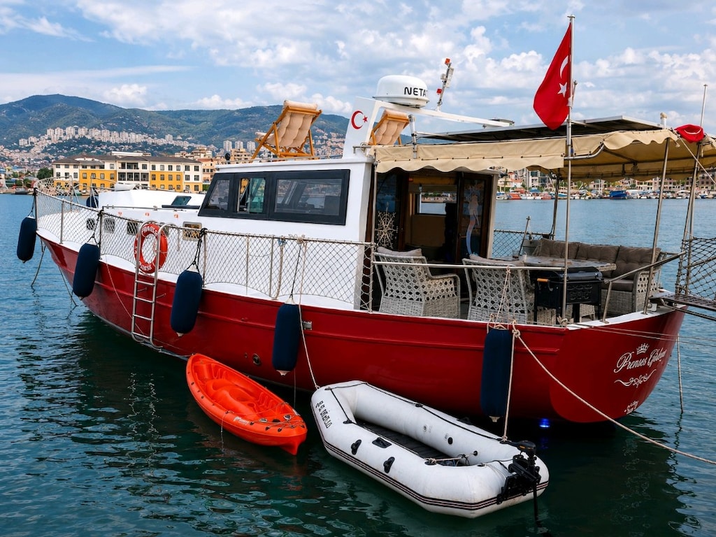 15 METRE KOMPLE YENİLENMİŞ KOMPOZİT KAPLI TAM TAKIM TEKNE - 3