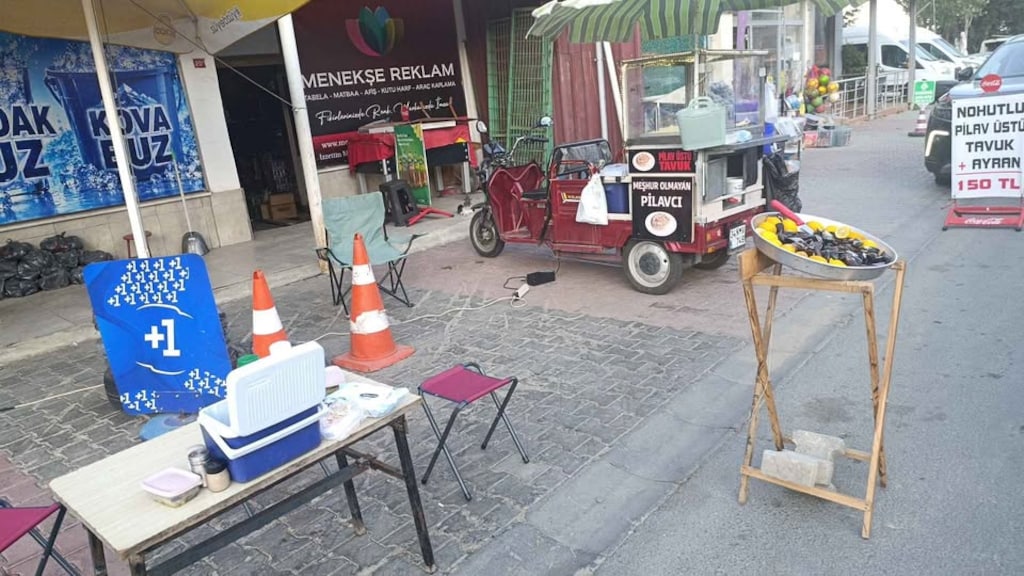pilav tezgahı elektrikli 3 tekerli motor ile beraber ekmek teknesi - 4