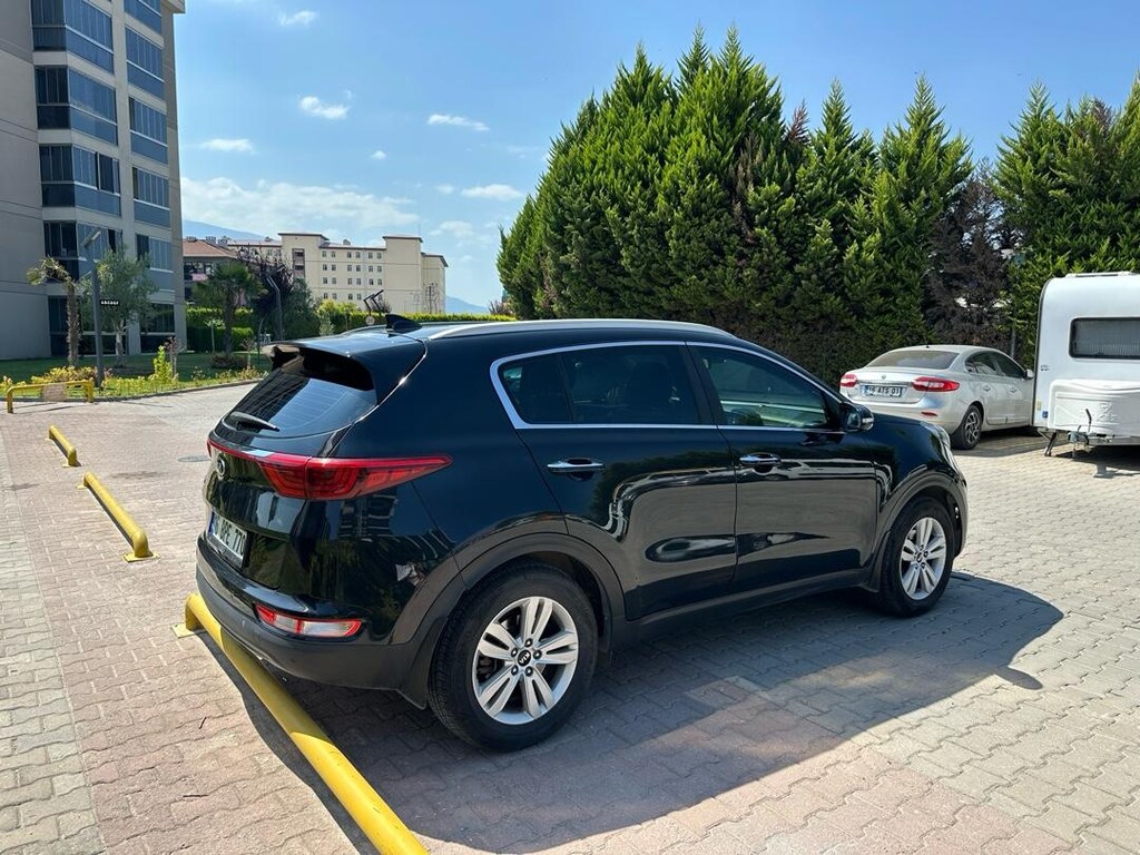 2016 Model Kia Sportage - 3