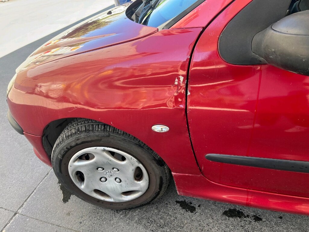 peugeot 206 1.4 xr 200 model otomatik - 4