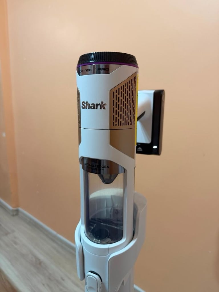 Shark Detect Pro Auto Empty System - 3