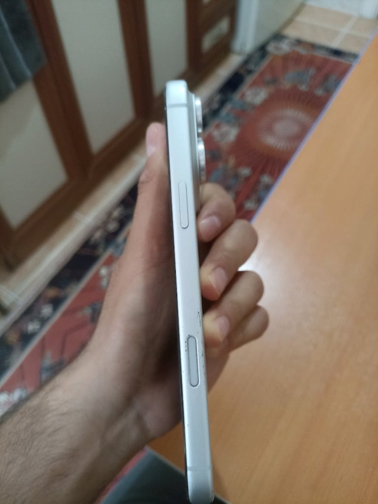 iPhone 17 pro max - 5