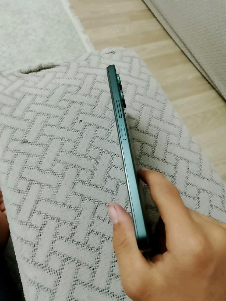 yeni telefon alcagım için satılık iphone 11 veya 12 ile takas olur - 4