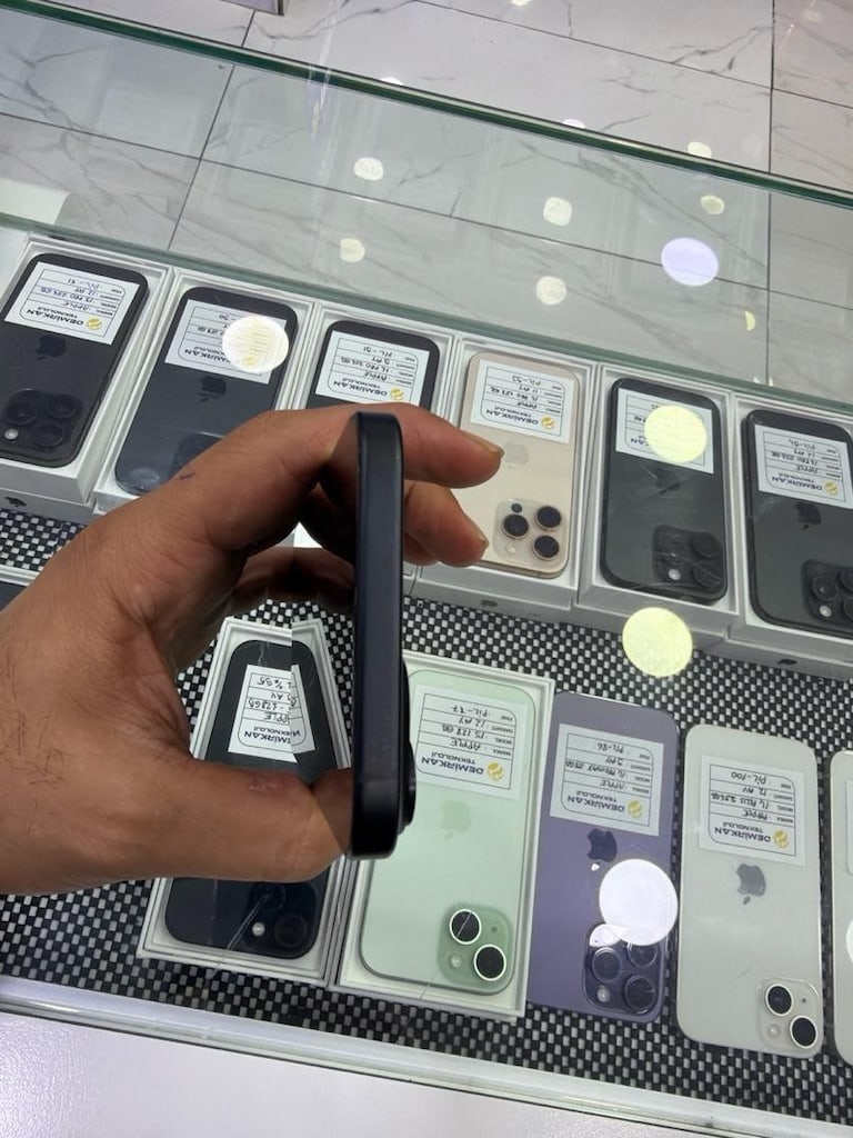 APPLE 15 PLUS 256 GB GARANTİLİ - 4