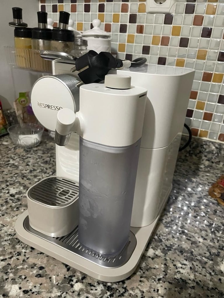 NESPRESSO F541
