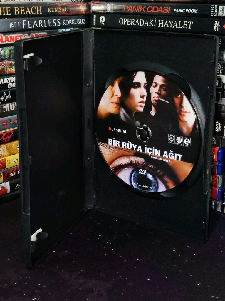 Bir Rüya İçin Ağıt DVD Film - 2