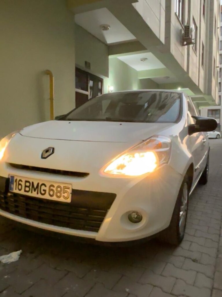 Renault Clio Night Day 2012 - 11