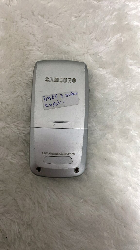 Samsung E250 - 4