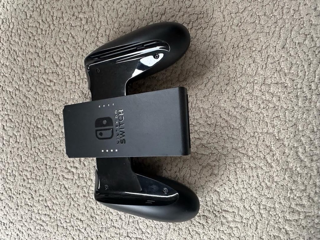 Nintendo Switch OLED - Temiz / Az Kullanılmış (Orjinal Kutulu/Aksesuar - 4