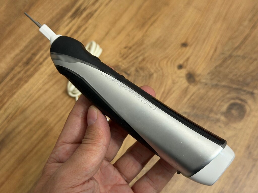 Braun Oral-B Pro Triumph v2 Şarj Edilebilir Diş Fırçası - Siyah - 5
