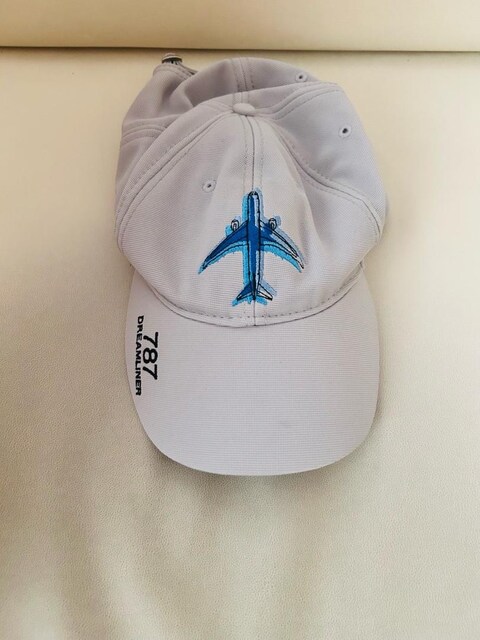 BOEING 787 DREAMLINER şapka.