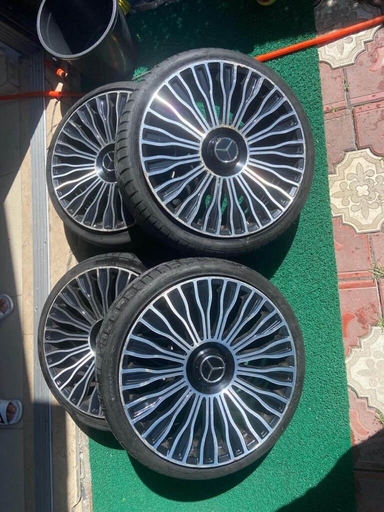 235x35x19 jant lastik takım - 2