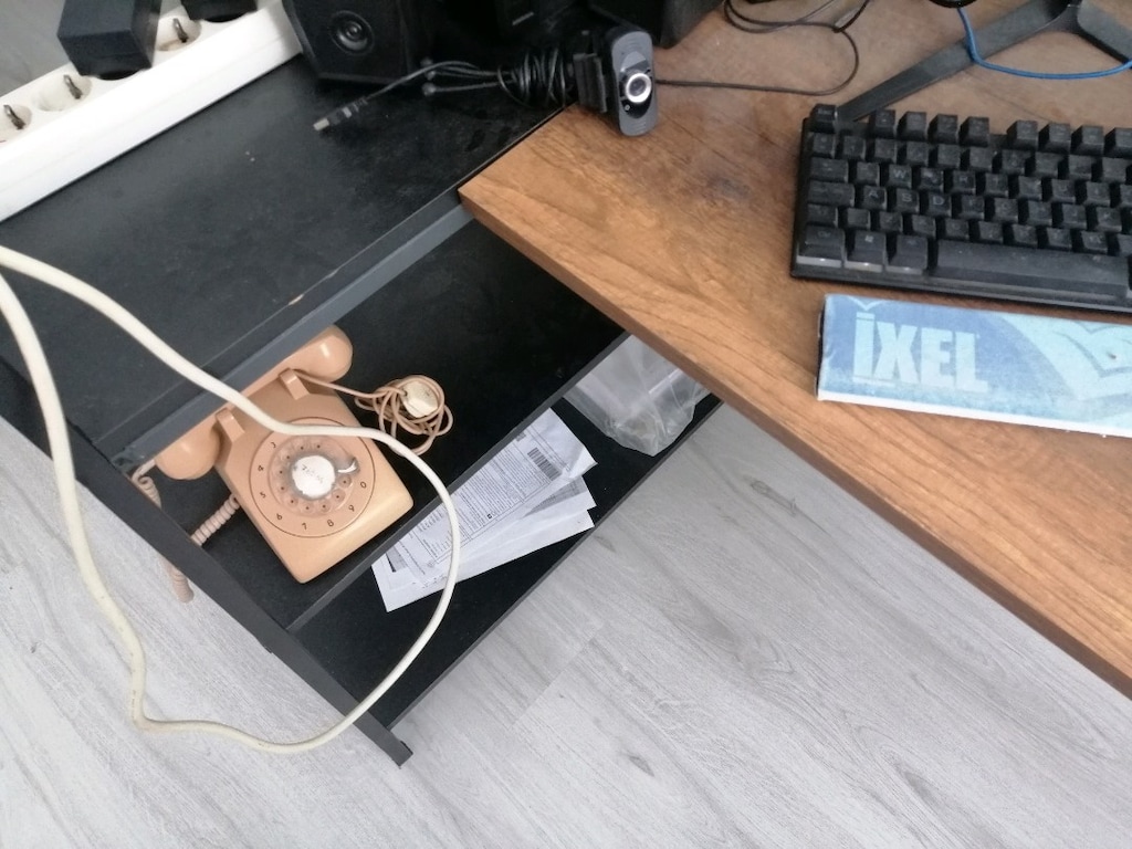 Kitaplıklı L şekli çalışma ofis bilgisayar masası çift yönlü kullanım - 12