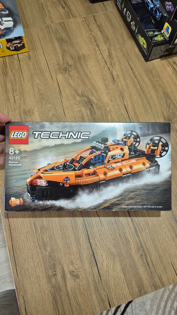 Lego 42120 Technic Kurtarma Hoverkraftı