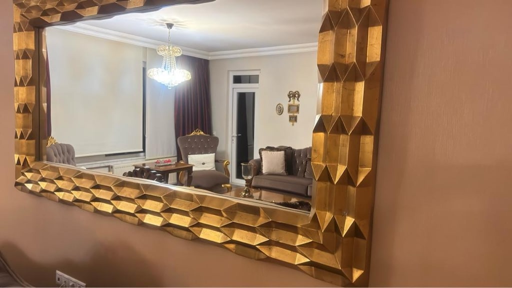 Acil Satılık Varak Çerçeveli Kristal Ayna - 5