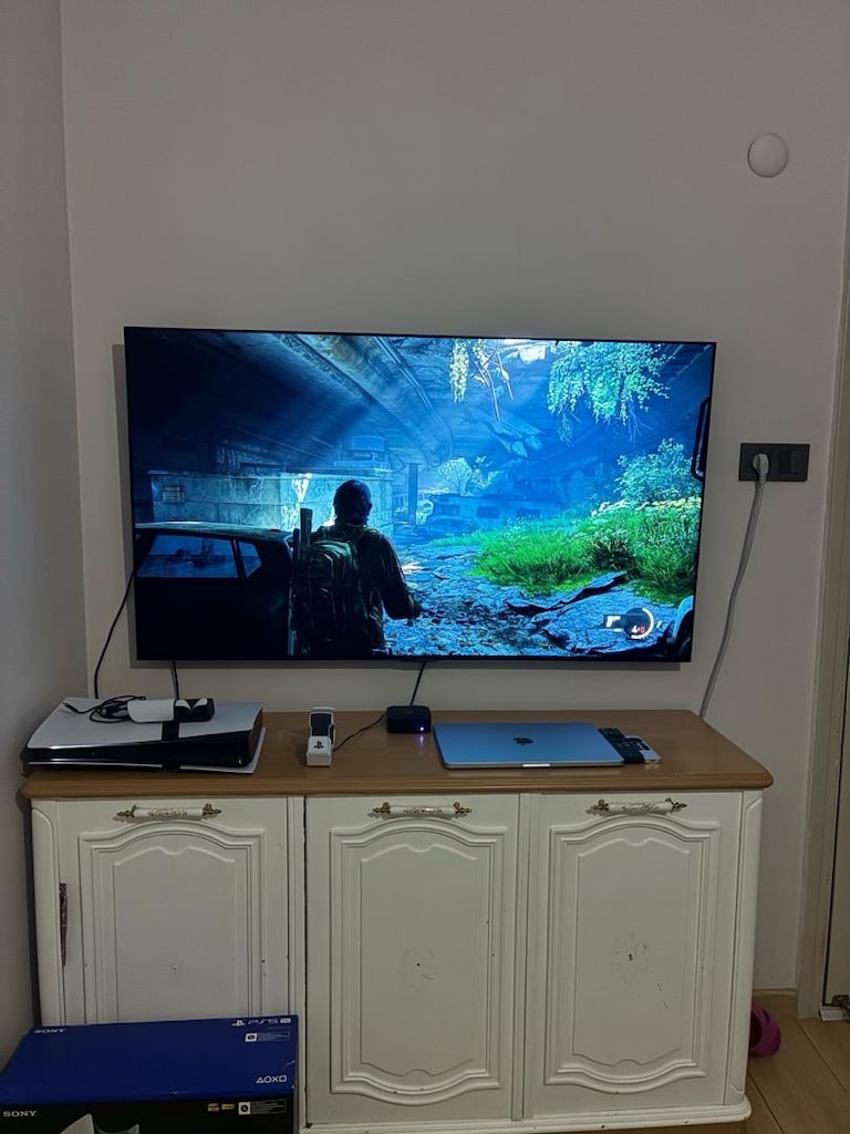 PS5 Pro 2 TB + Sony PULSE Explore + Orijinal DualSense Şarj İstasyonu - 5