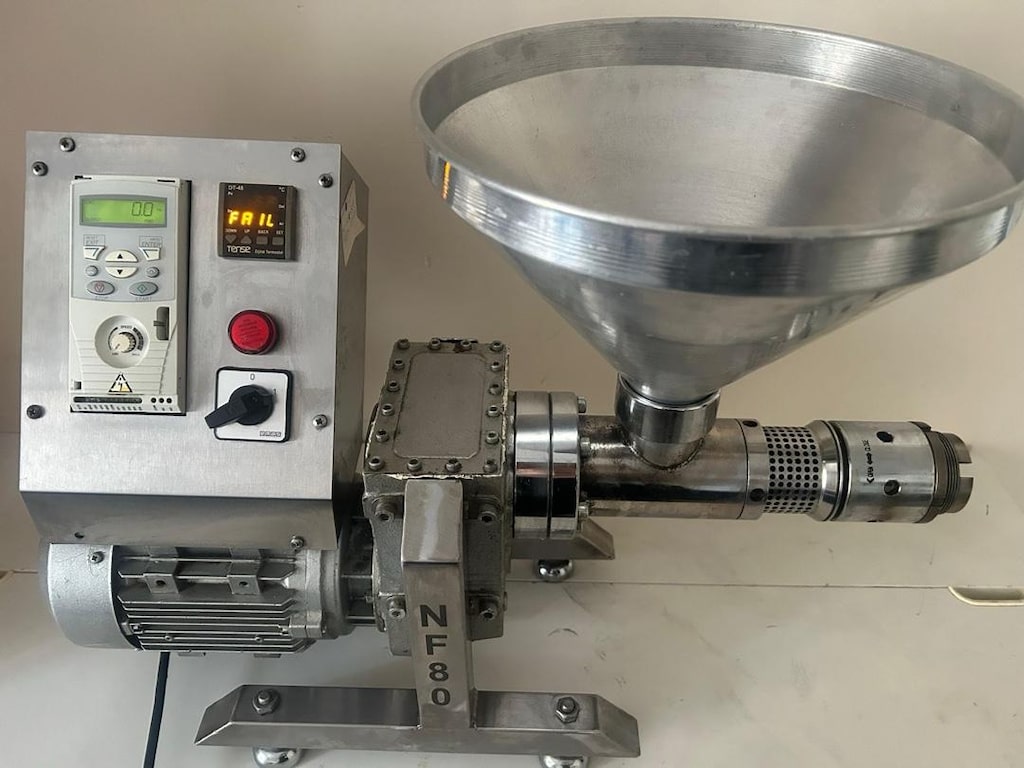 KARAERLER MAKİNE MARKA NF80 SERİSİ