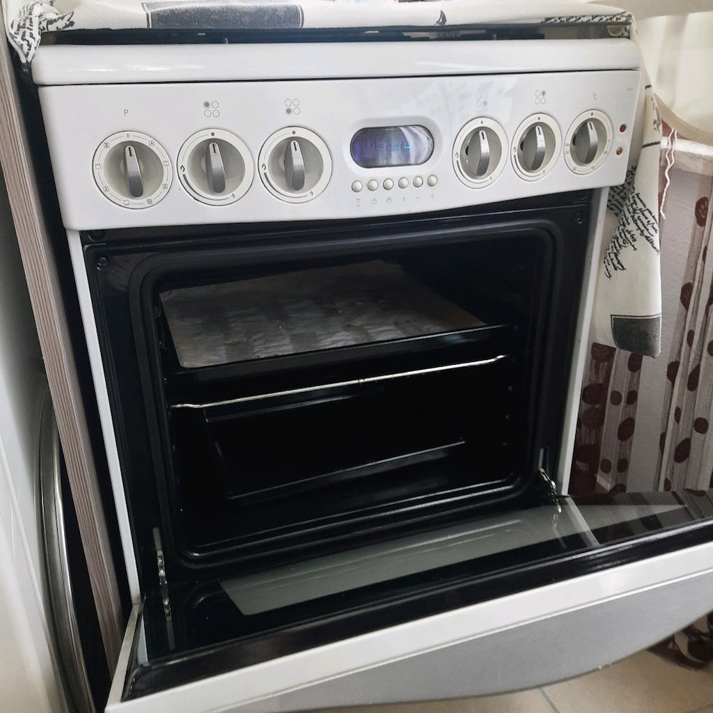 Arçelik 9541 Multifonksiyonlu Fırın ve Ocak – Çalışır Durumda - 6