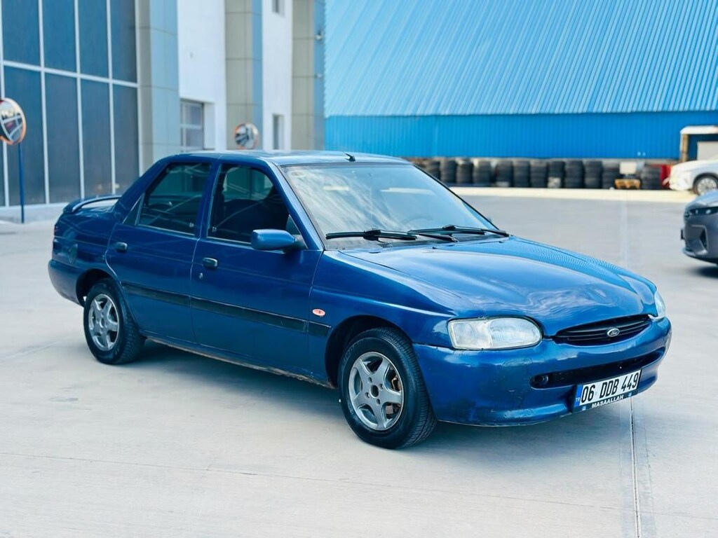 Ford Escort 1.6 kilimalı motor veya araç takası olur - 9